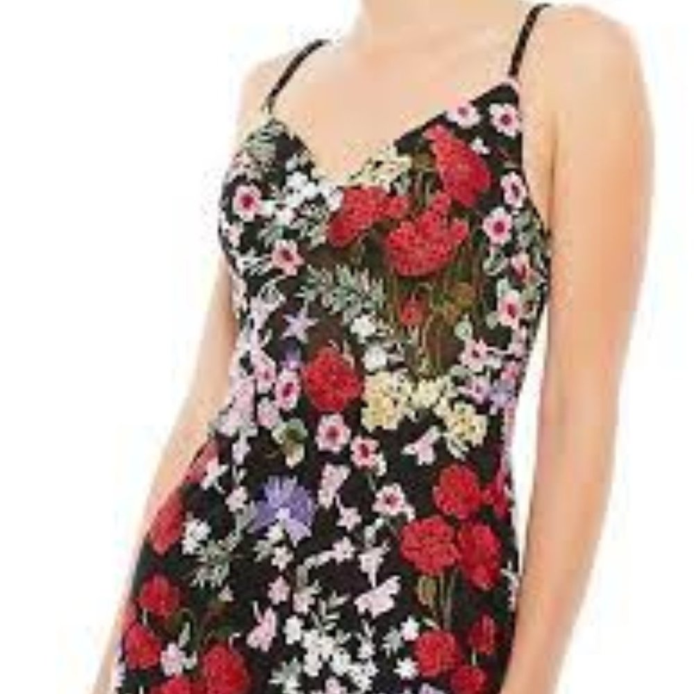 Mac Duggal Floral Embroidery Lace Column Gown